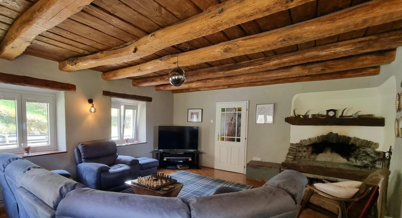 Hisa Brdo Guesthouse Толмин Экстерьер фото