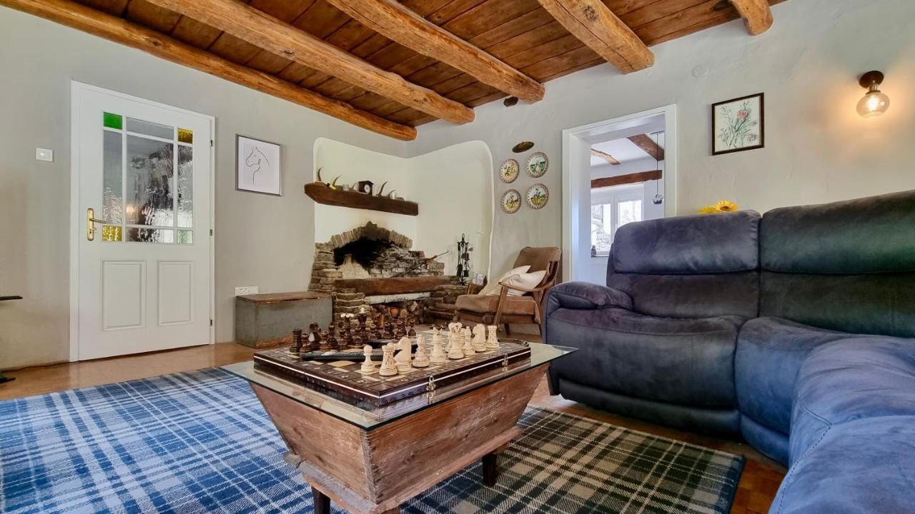 Hisa Brdo Guesthouse Толмин Экстерьер фото