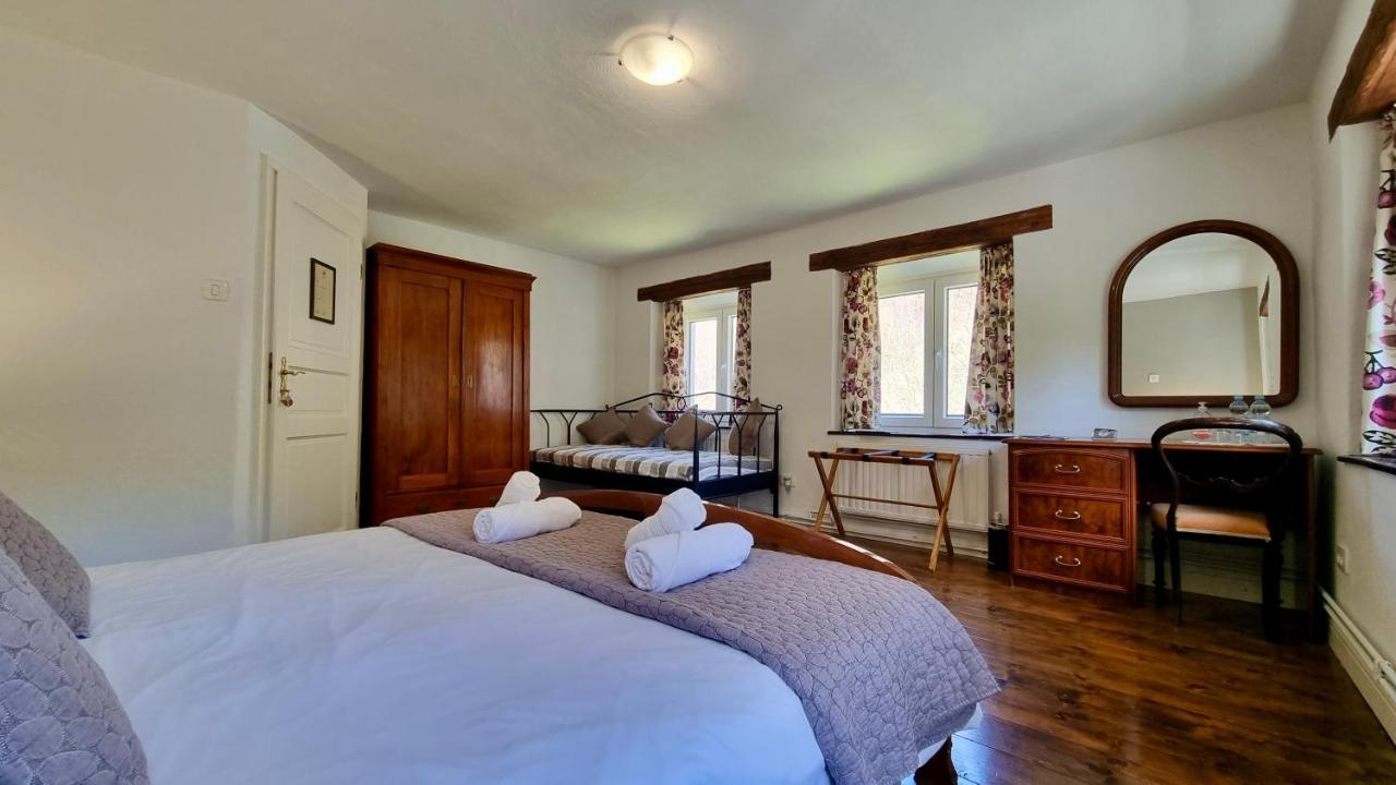 Hisa Brdo Guesthouse Толмин Экстерьер фото