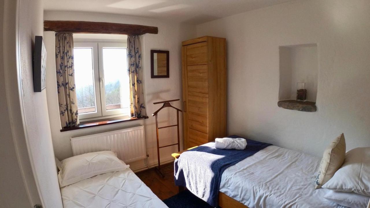Hisa Brdo Guesthouse Толмин Экстерьер фото