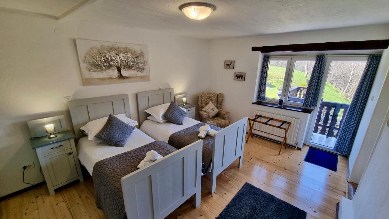 Hisa Brdo Guesthouse Толмин Экстерьер фото
